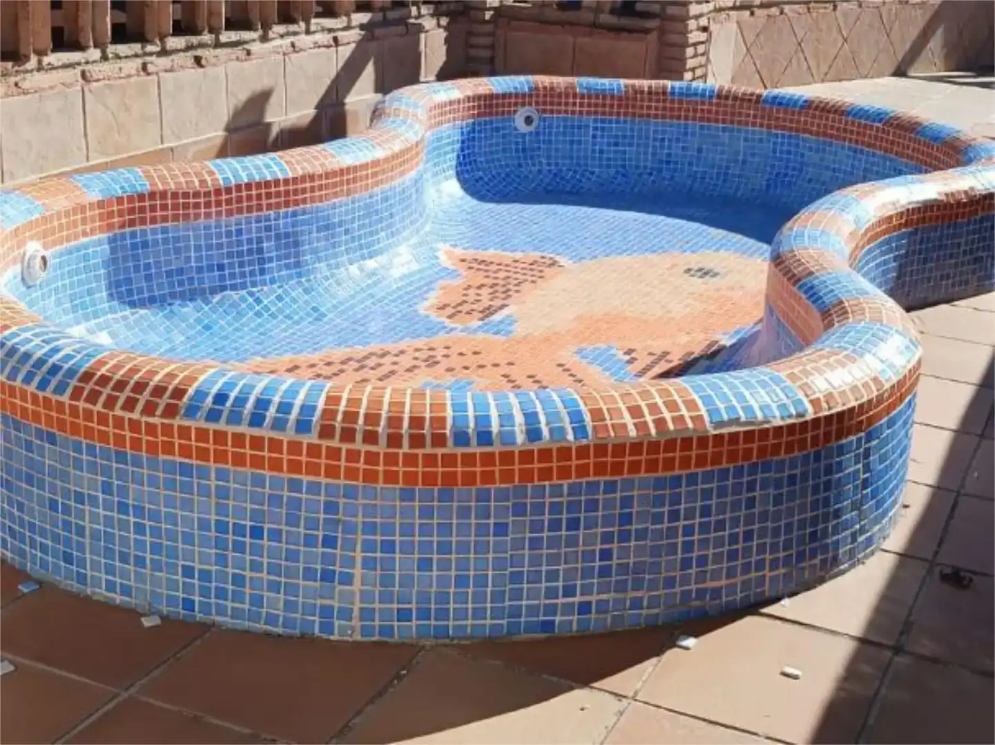 Piscina de Pis en venda en Écija amb Aire condicionat, Jardí privat i Piscina