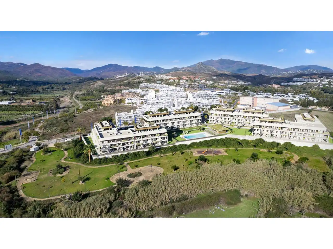 Apartamento con terraza en venta en Calle ISLA BERMUDAS 100, imagen 4