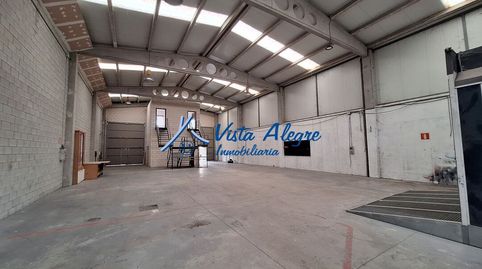 Foto 3 von Fabrikhallen zur Miete in Calle Pinos, Haro, La Rioja