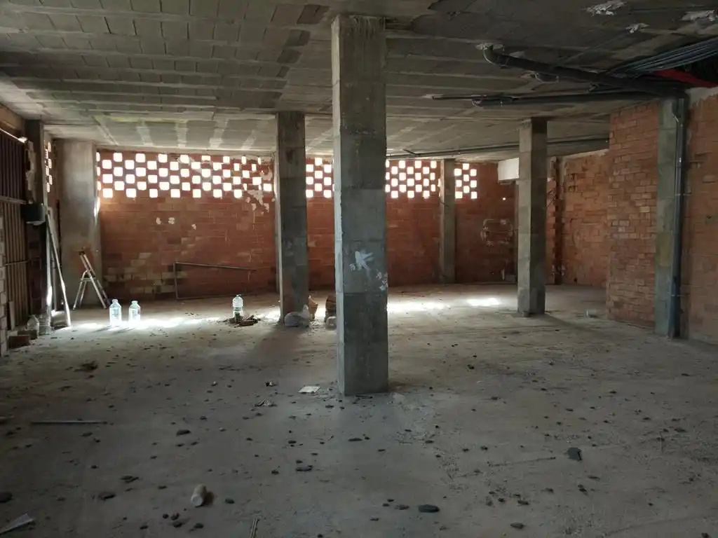 Local comercial en alquiler en Avinguda de l'Alcora 84, imagen 4
