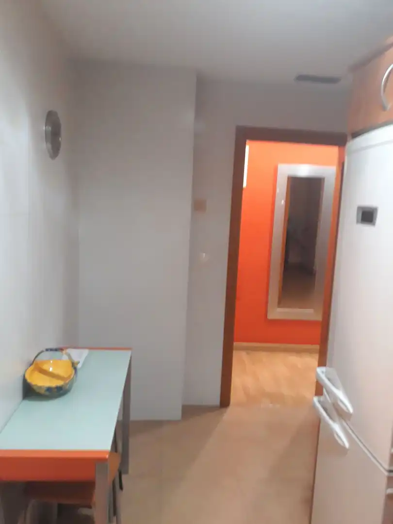 Flat for rent in Carrer Conrado del Campo, Plaza Crevillente - Antiguos Juzgados - El Asilo