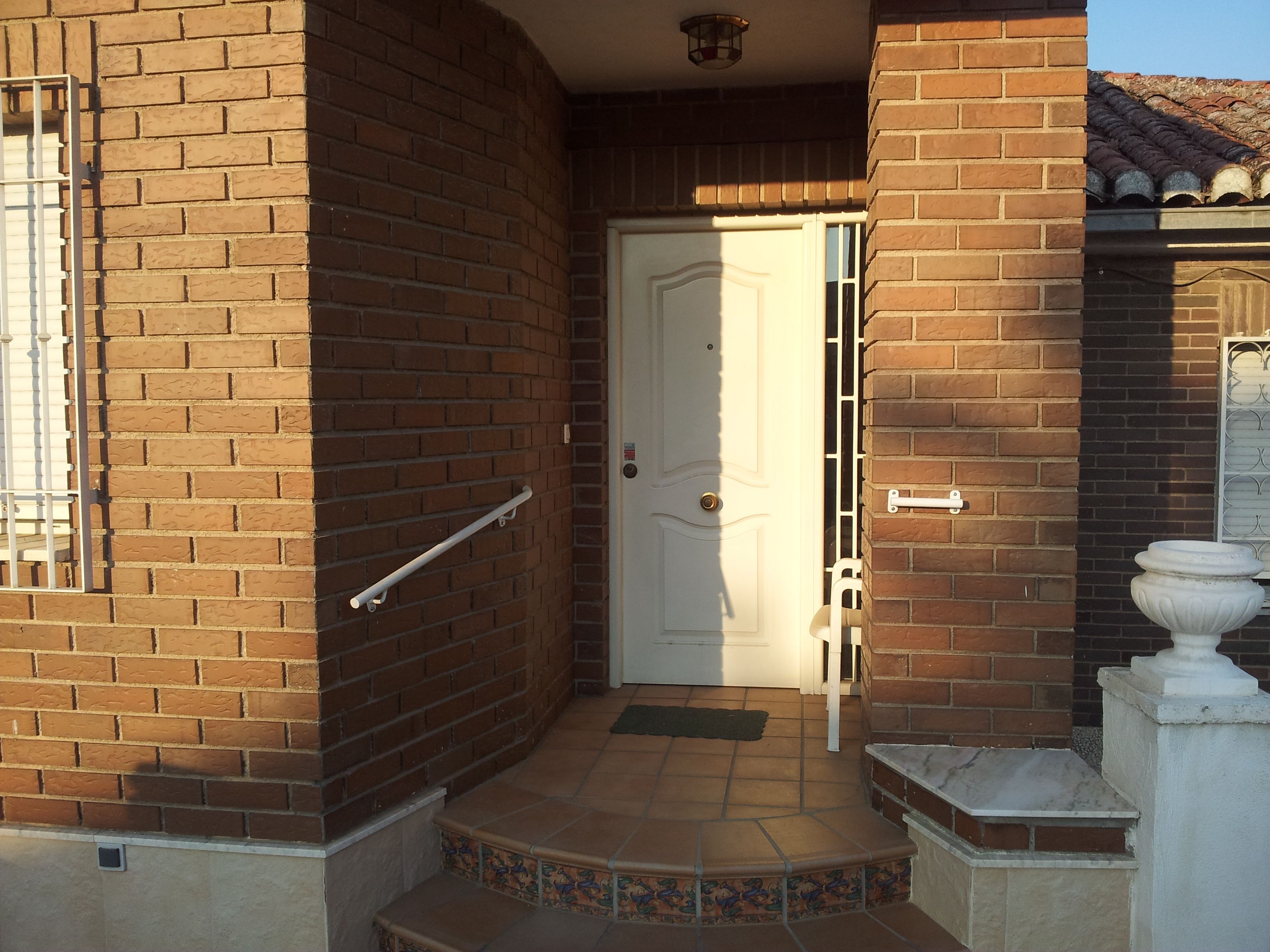 Single-family semi-detached for sale in  Granada Capital  with Air Conditioner, Terrace and Furnished