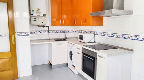 Foto 2 de Casa adosada de alquiler en Carretera a Orbaneja, Villafría - La Ventilla - Castañares, Burgos Capital