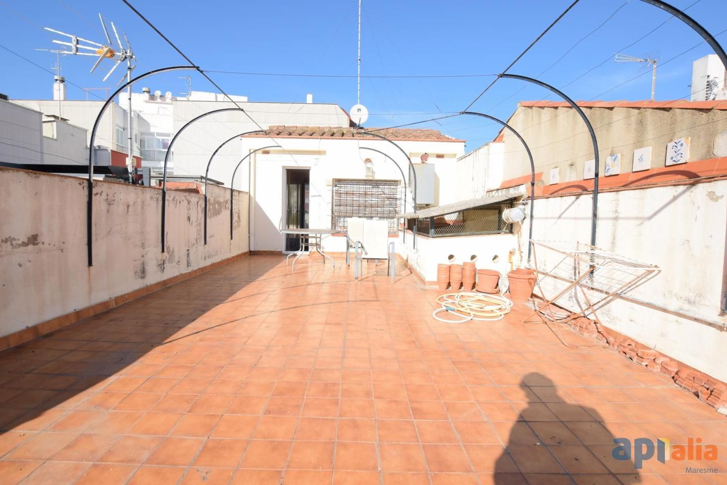 Terrassa de Casa o xalet en venda en Mataró amb Calefacció, Jardí privat i Terrassa