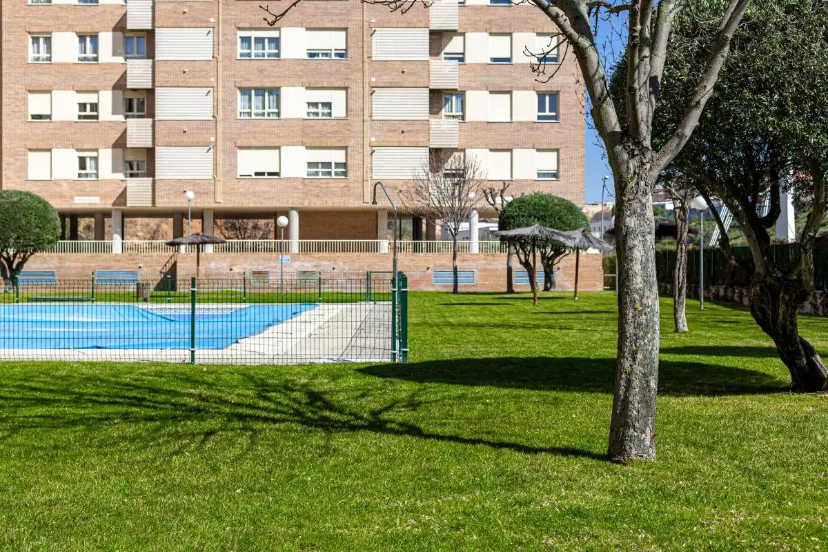 Swimming pool of Flat for sale in Toledo  with Heating, Private garden and Swimming Pool