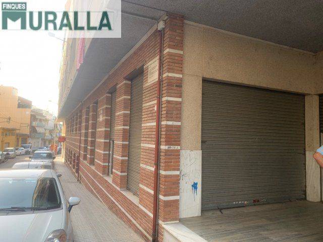 Local comercial en Alquiler en Carrer Vilar Petit en Mercat - Mas Moixa