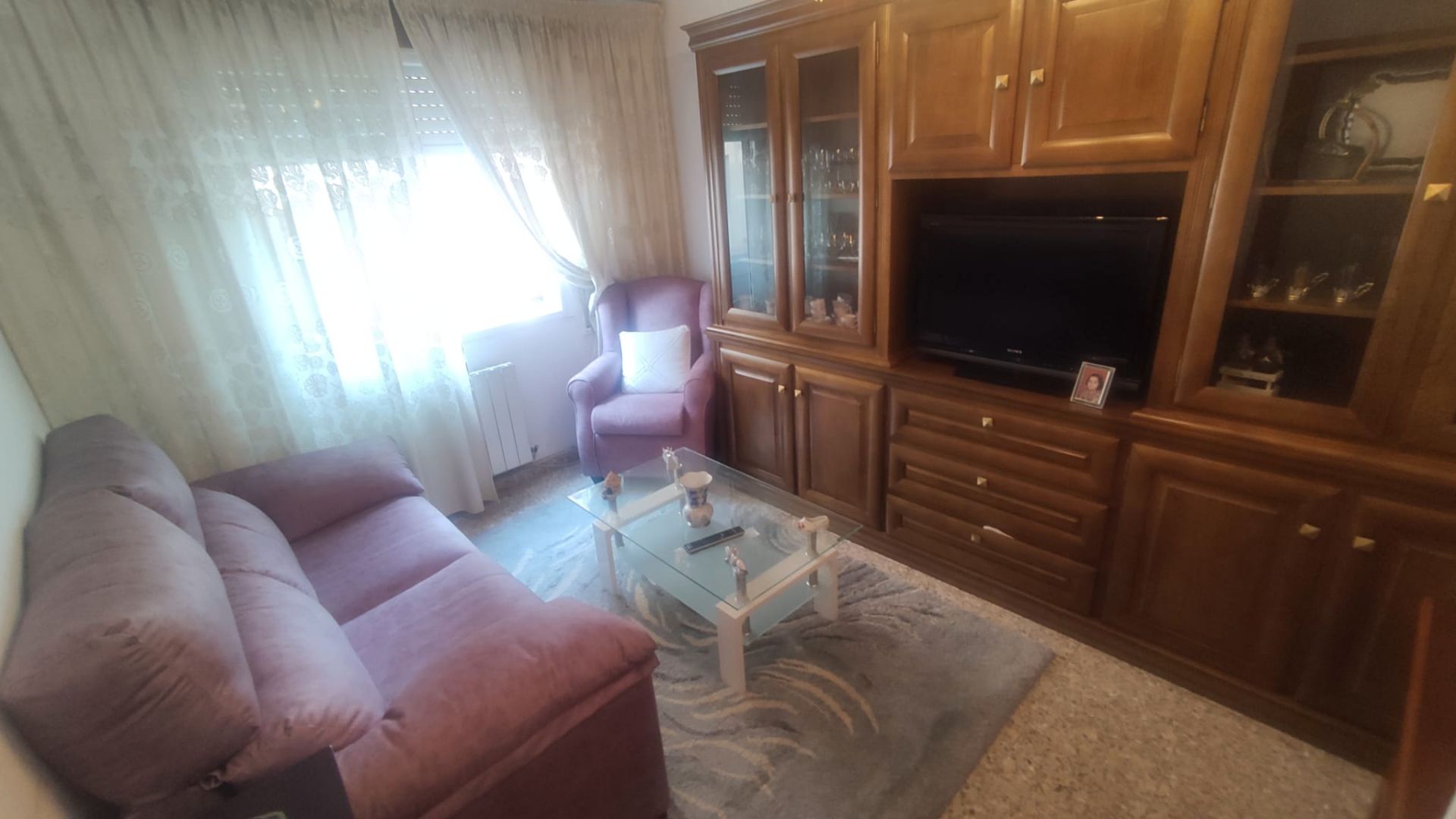 Sala d'estar de Pis en venda en Ourense Capital  amb Calefacció i Balcó