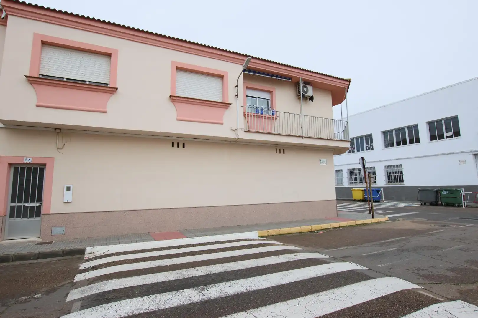 Exterior view of Buildings for sale in Puebla de la Calzada