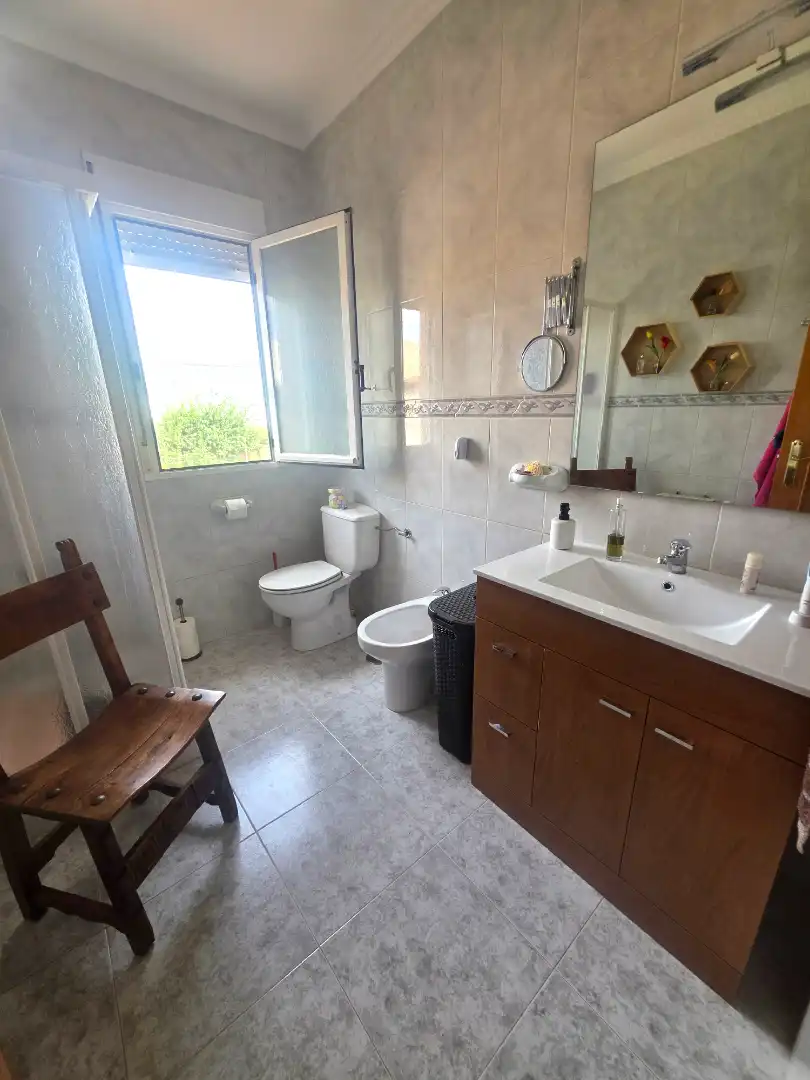 Baño de Casa o chalet en venta en Galápagos con Calefacción, Jardín privado y Terraza