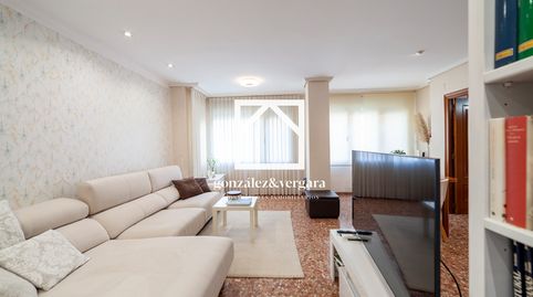 Foto 4 de Piso en venta en Carrer del Mestre Lope, El Castell, Burjassot