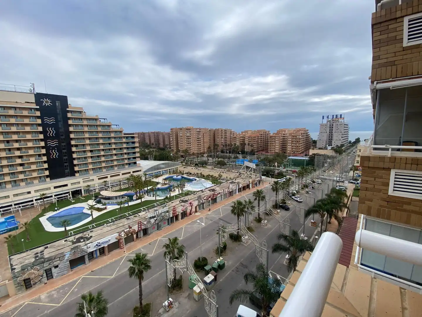 Apartament amb piscina en venda a Avenida Avenida Jardín