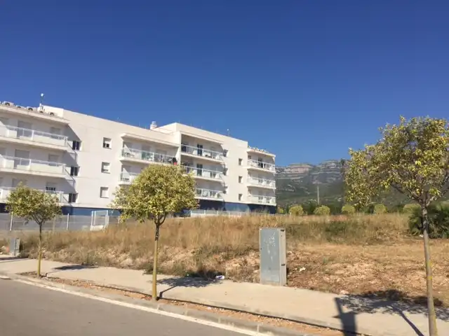 Residential land for sale in Carrer Terres de les Ebre 6, imagen 2