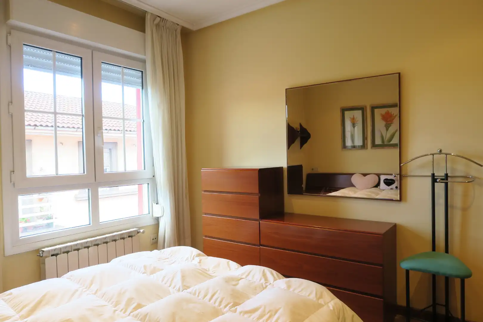 Habitación de Piso en venta en Avilés con Calefacción y Amueblado