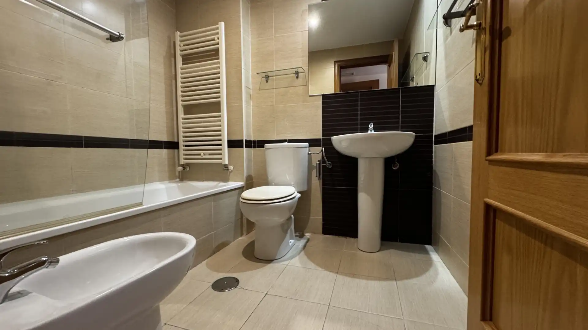 Flat with terrace for sale in Calle Hierbabuena 1, imagen 15