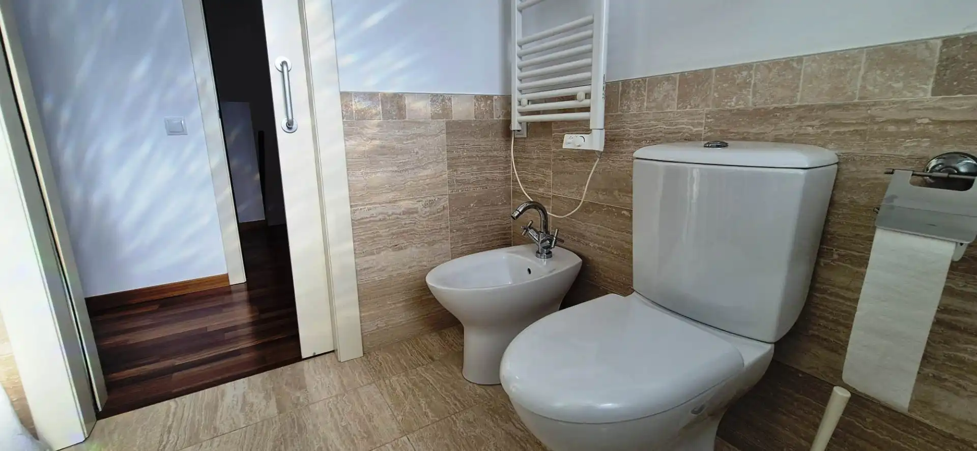 Baño de Casa adosada en venta en Puerto Real con Aire acondicionado, Jardín privado y Parquet