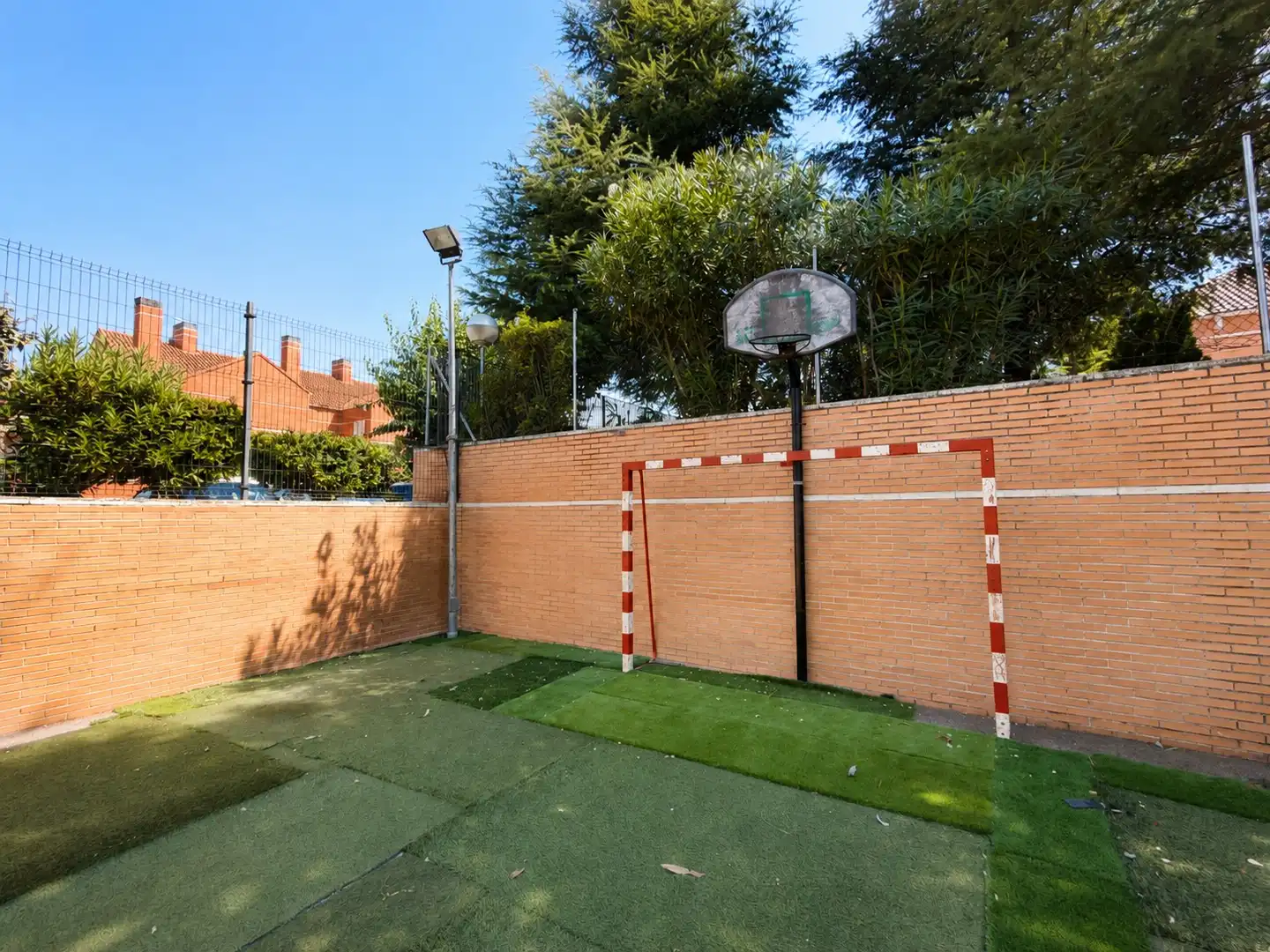 Garden of Detached homes for sale in Club de Campo  with Air Conditioner, Heating and Private garden