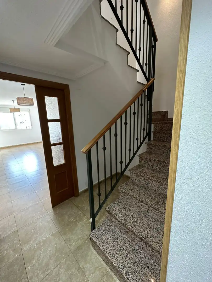 Dachboden zum Verkauf in Murcia mit Klimaanlage, Terrasse und Abstellraum