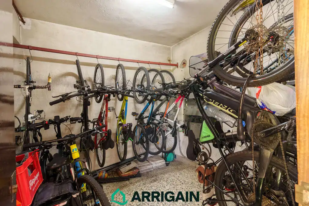 Parkplatz von Wohnung zum Verkauf in Donostia - San Sebastián  mit Heizung, Terrasse und Abstellraum