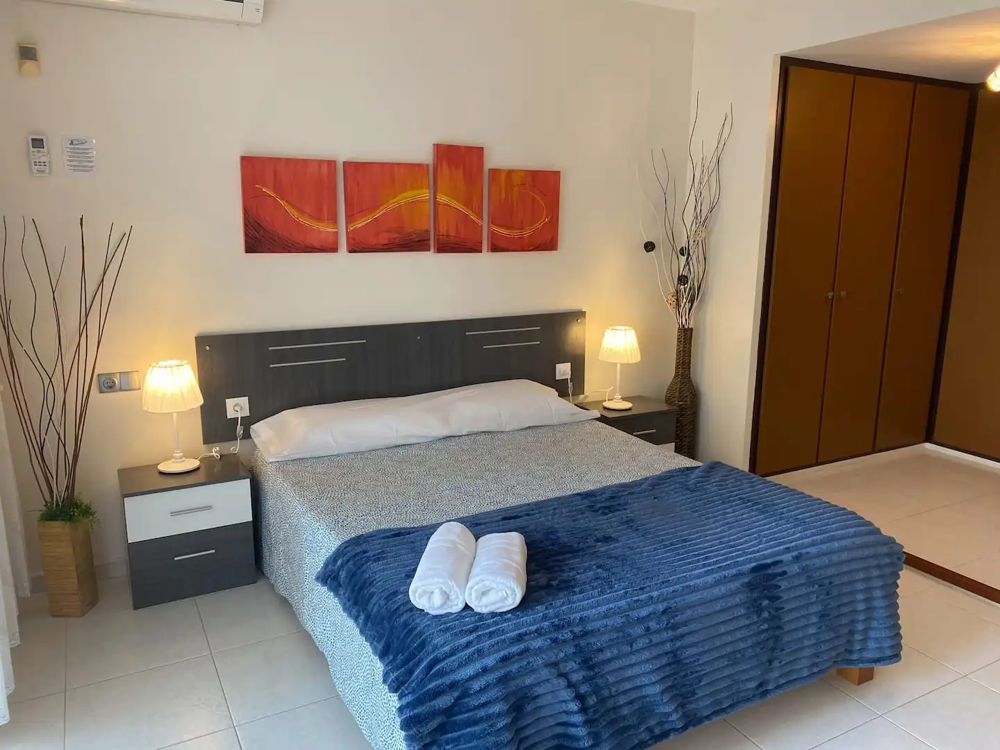 Dormitori de Casa adosada en venda en Calella amb Aire condicionat, Calefacció i Jardí privat