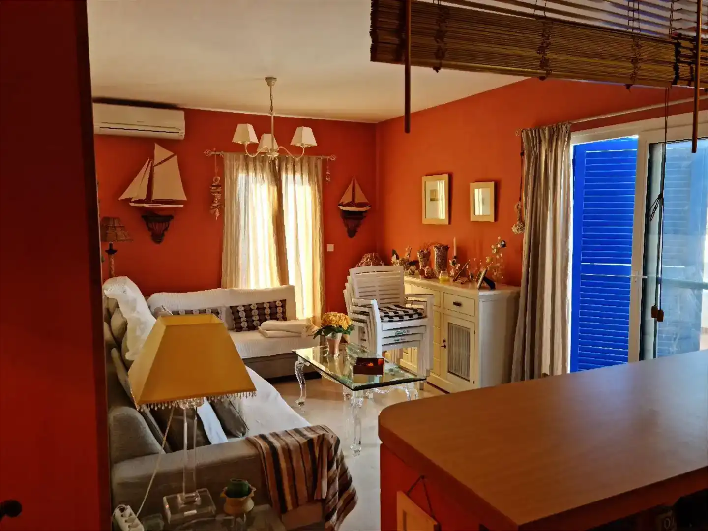 Sala d'estar de Àtic en venda en Manilva amb Aire condicionat i Piscina