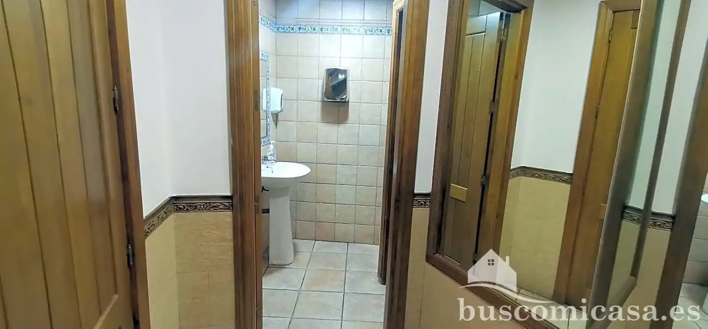 Local comercial en venda a Alfonso X El Sabio, imagen 21