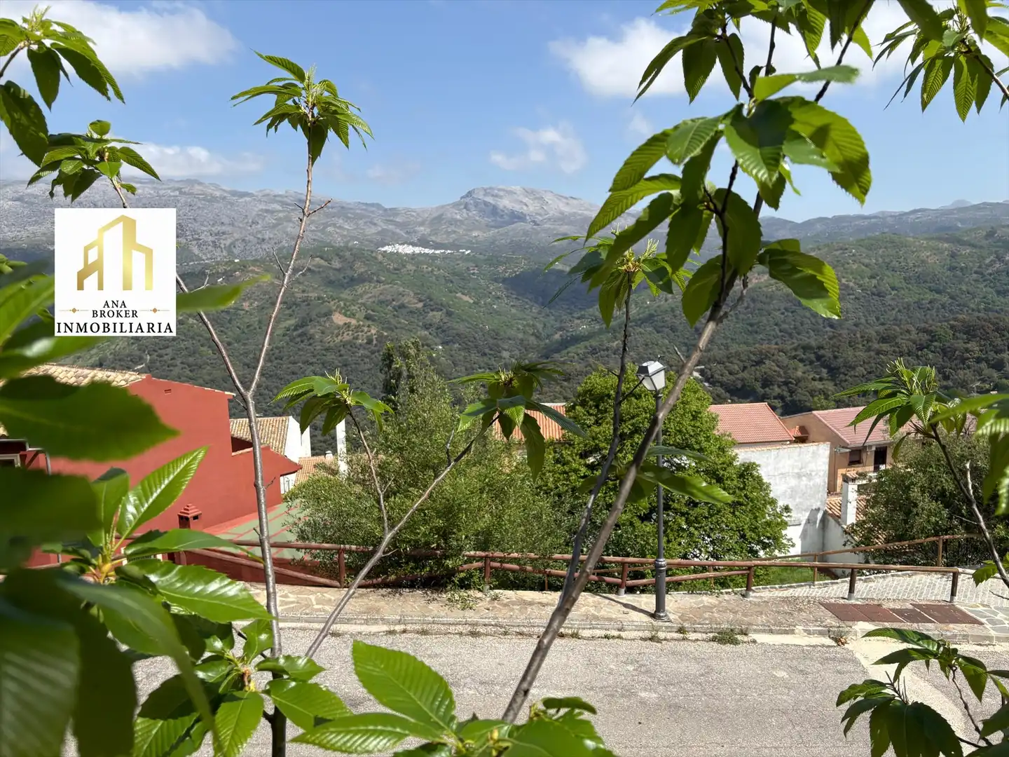 Vista exterior de Residencial en venda en Pujerra