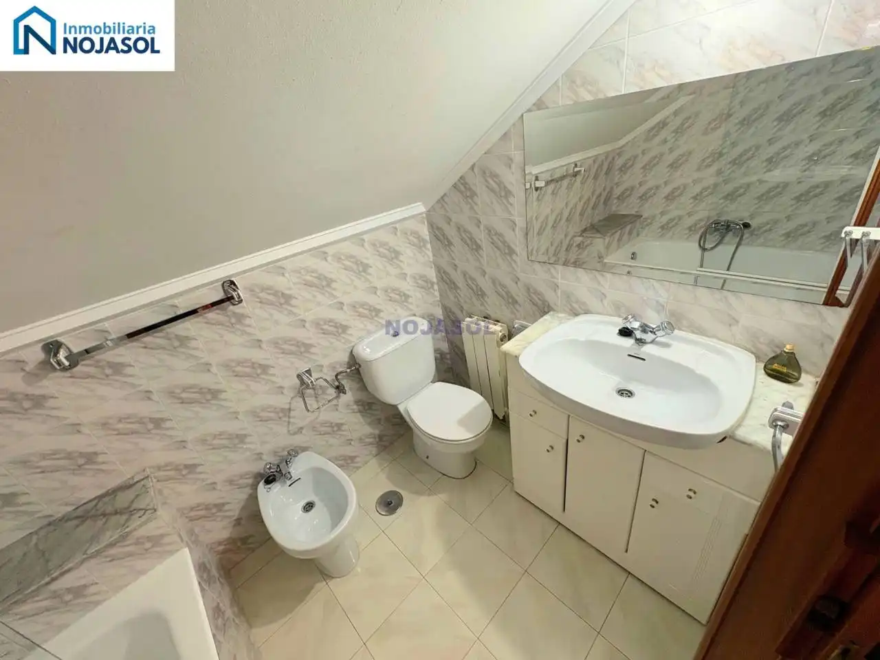 Bathroom of Flat for rent in Noja  with Heating, Terrace and Furnished