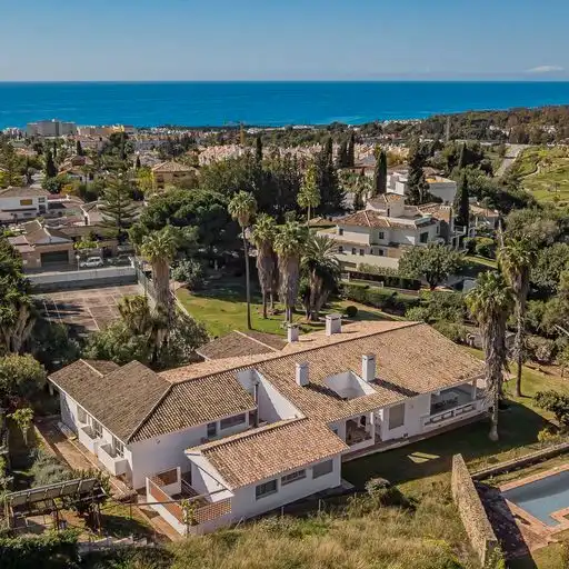 Xalet amb piscina en venda a San Pedro de Alcántara, imagen 18