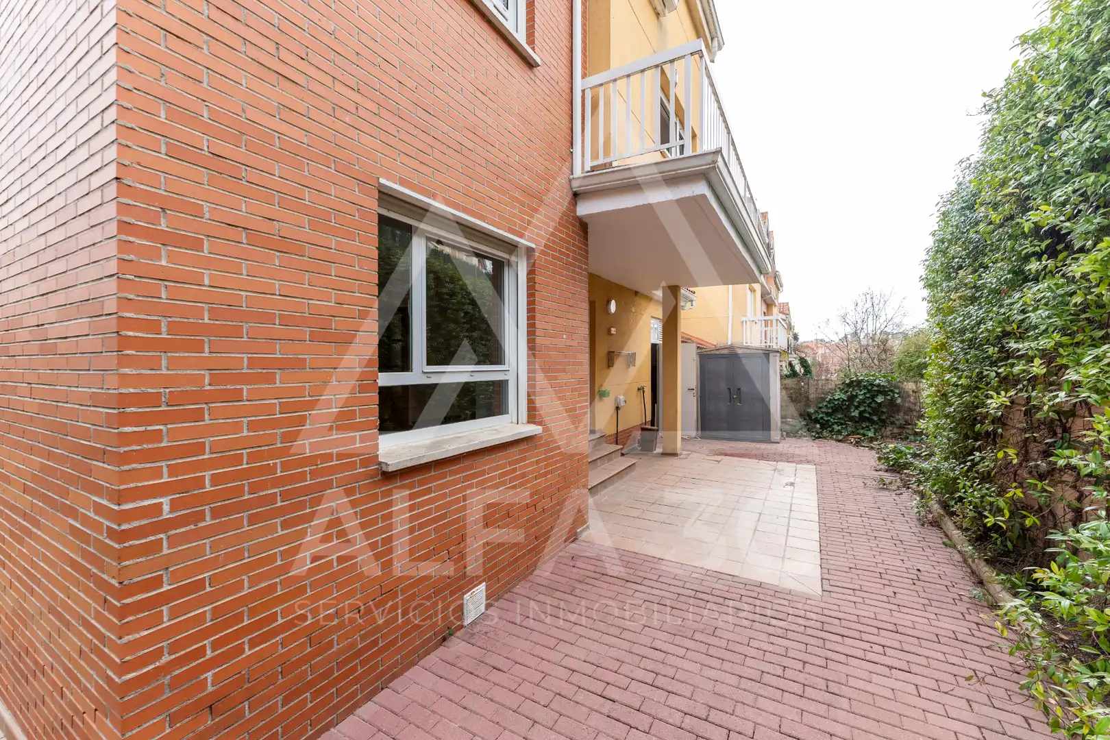 Vista exterior de Casa o chalet en venta en Venturada con Aire acondicionado, Calefacción y Jardín privado
