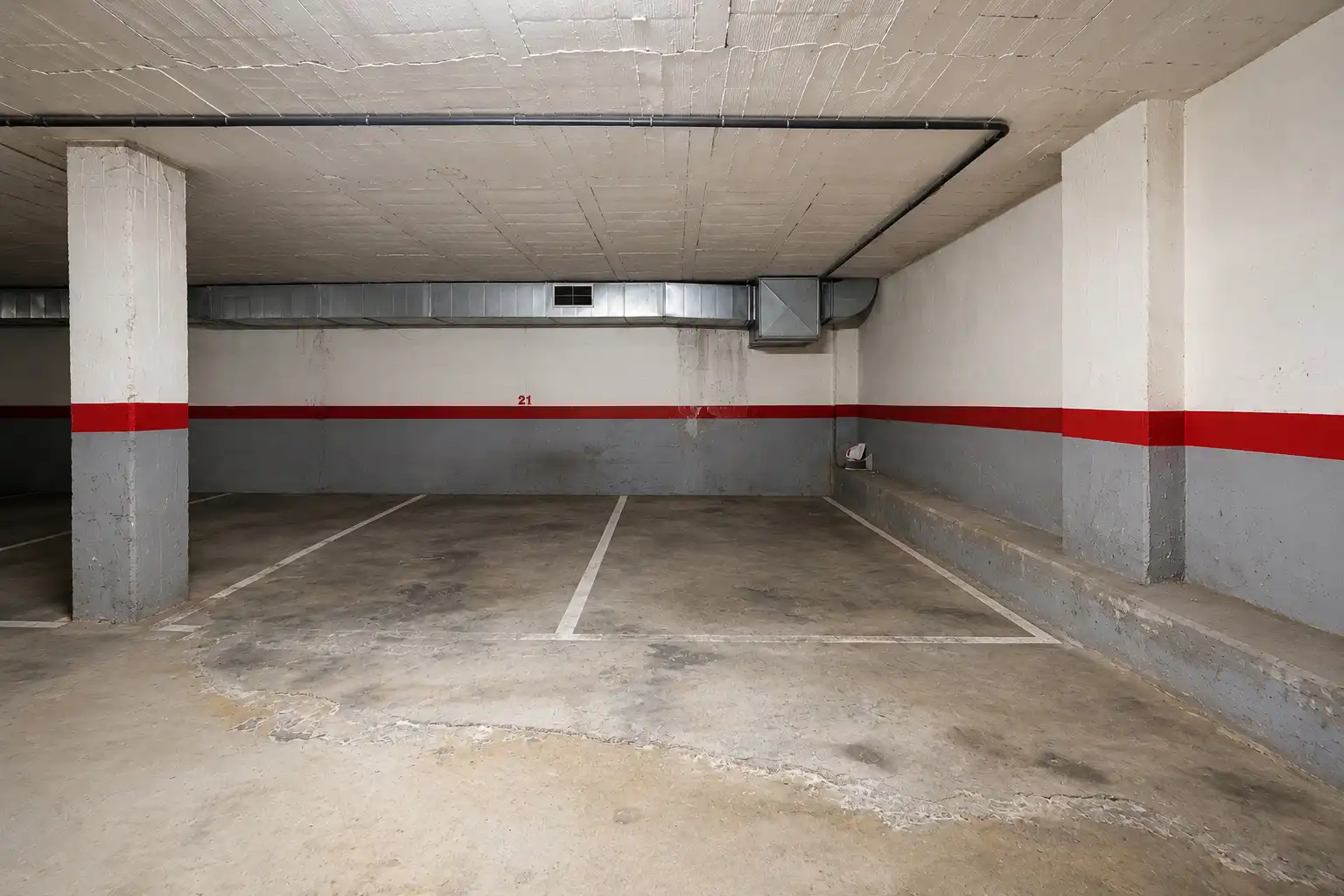 Parking of Flat for sale in El Vendrell  with Air Conditioner, Heating and Terrace