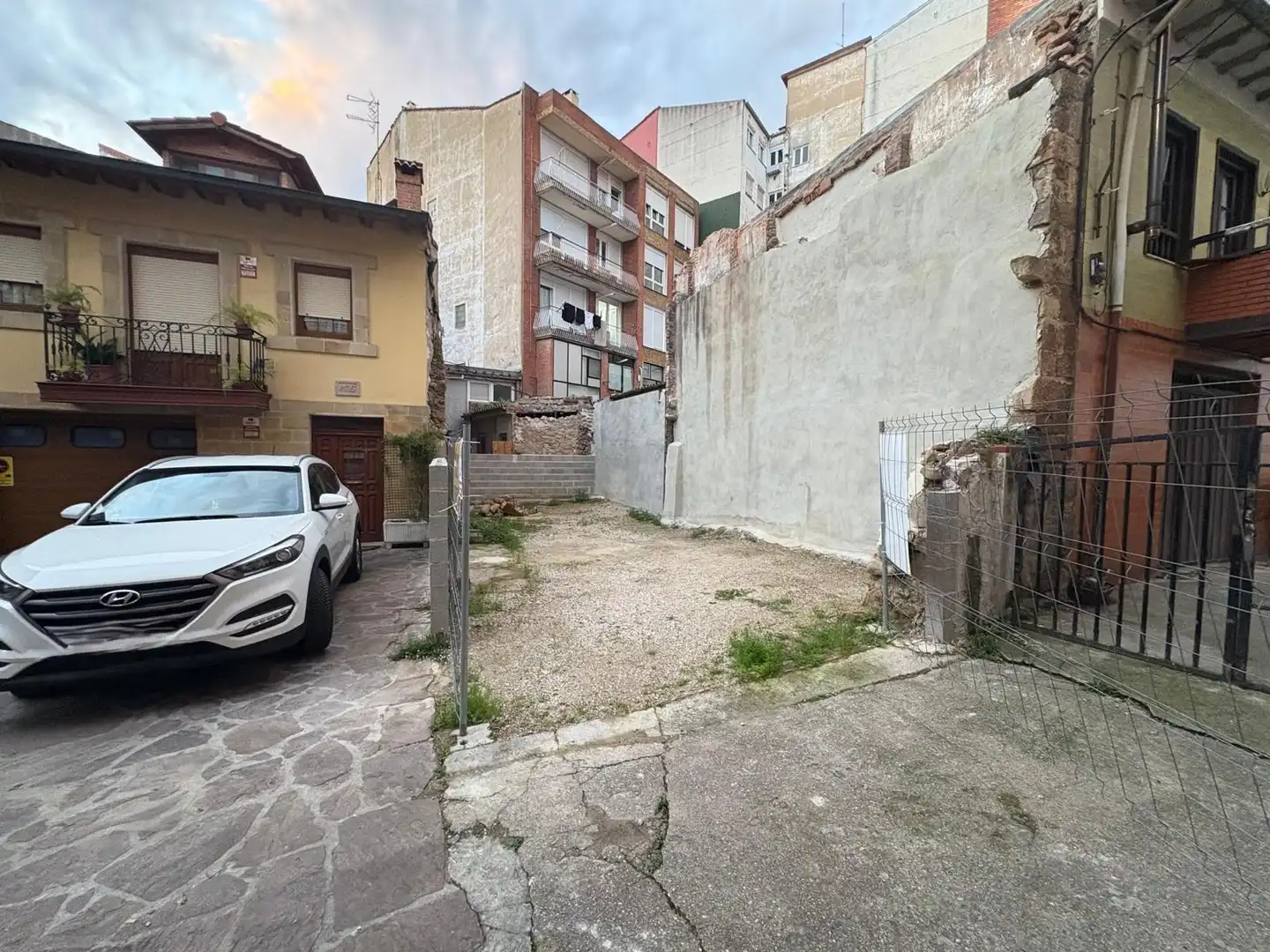 Exterior view of Residential for sale in Torrelavega 