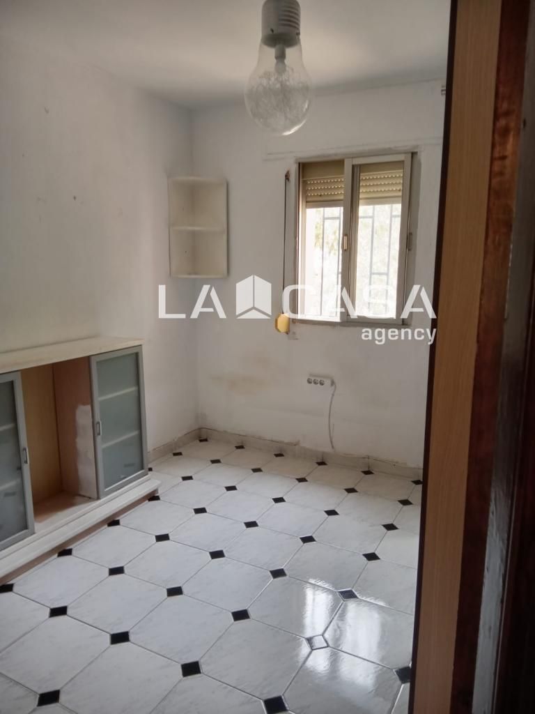 Piso en venta en Algeciras con Trastero y Balcón