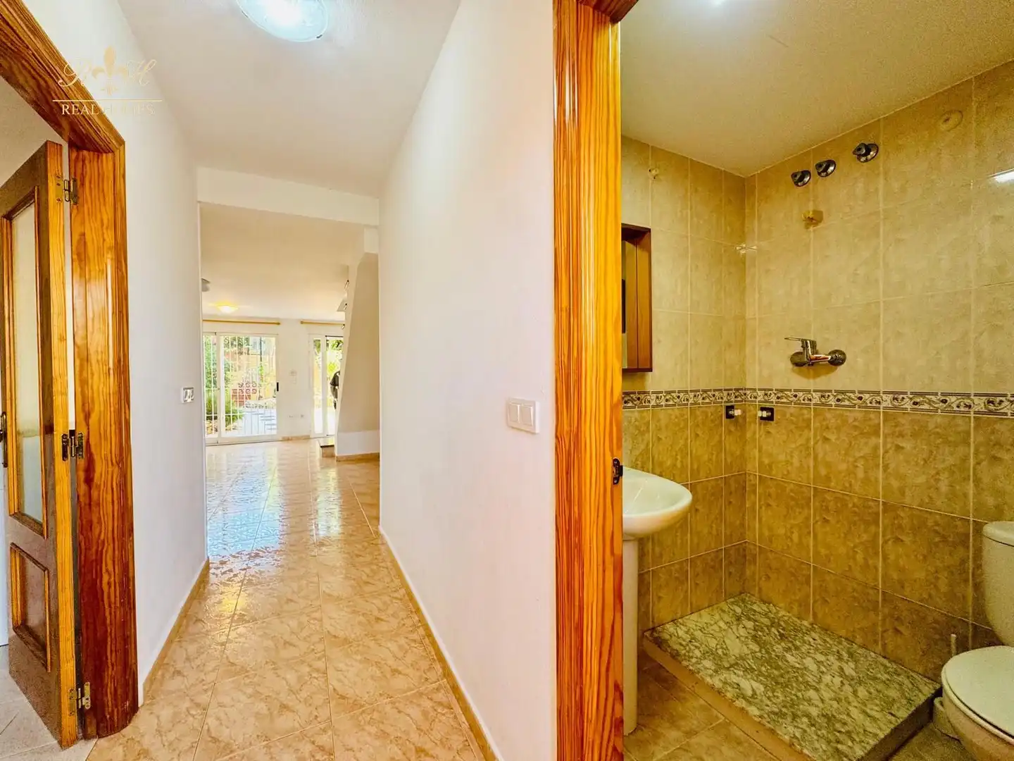 Dúplex en venta en L'Alfàs del Pi con Aire acondicionado, Jardín privado y Piscina