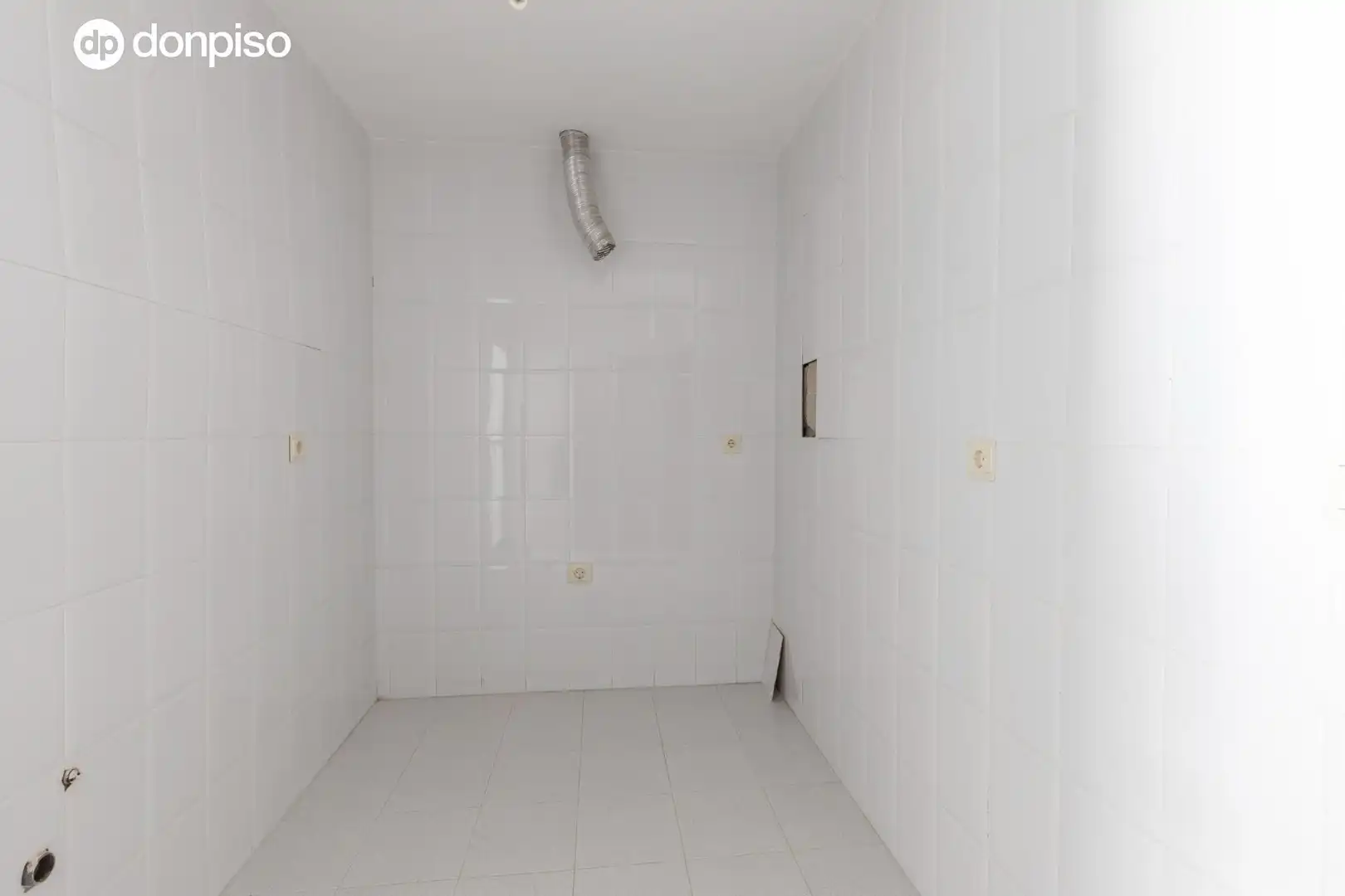 Piso con ascensor en venta en Avenida de Sierra Nevada 90, imagen 12