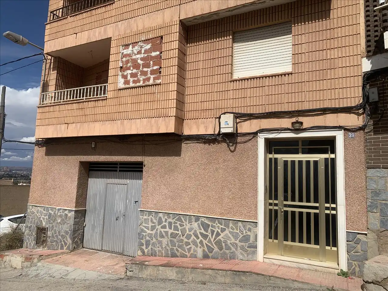 Vista exterior de Piso en venta en Murcia con Trastero