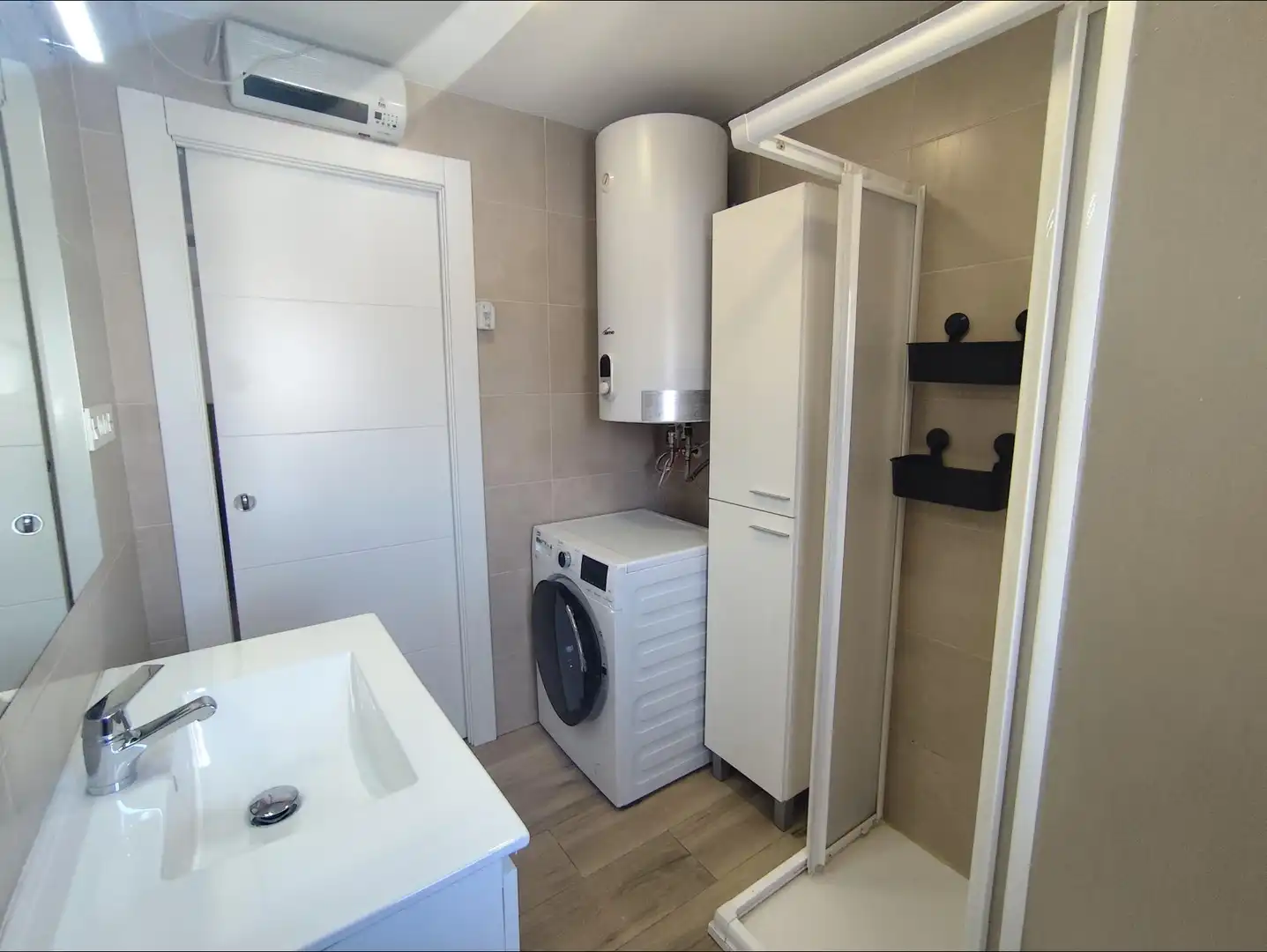 Bathroom of Flat for rent in Chana