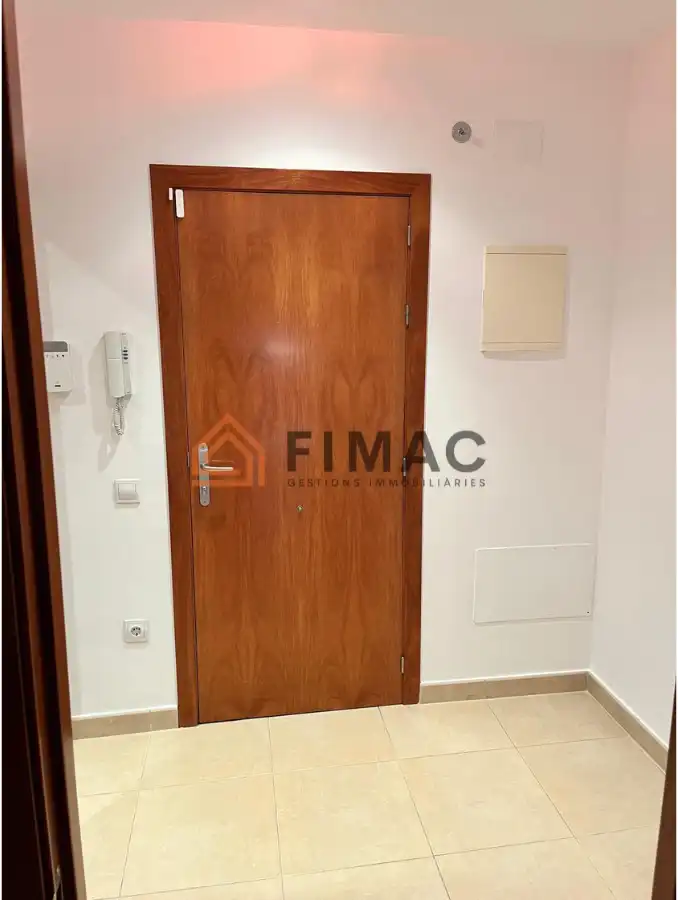 Piso en venta en Sant Hipòlit de Voltregà con Calefacción