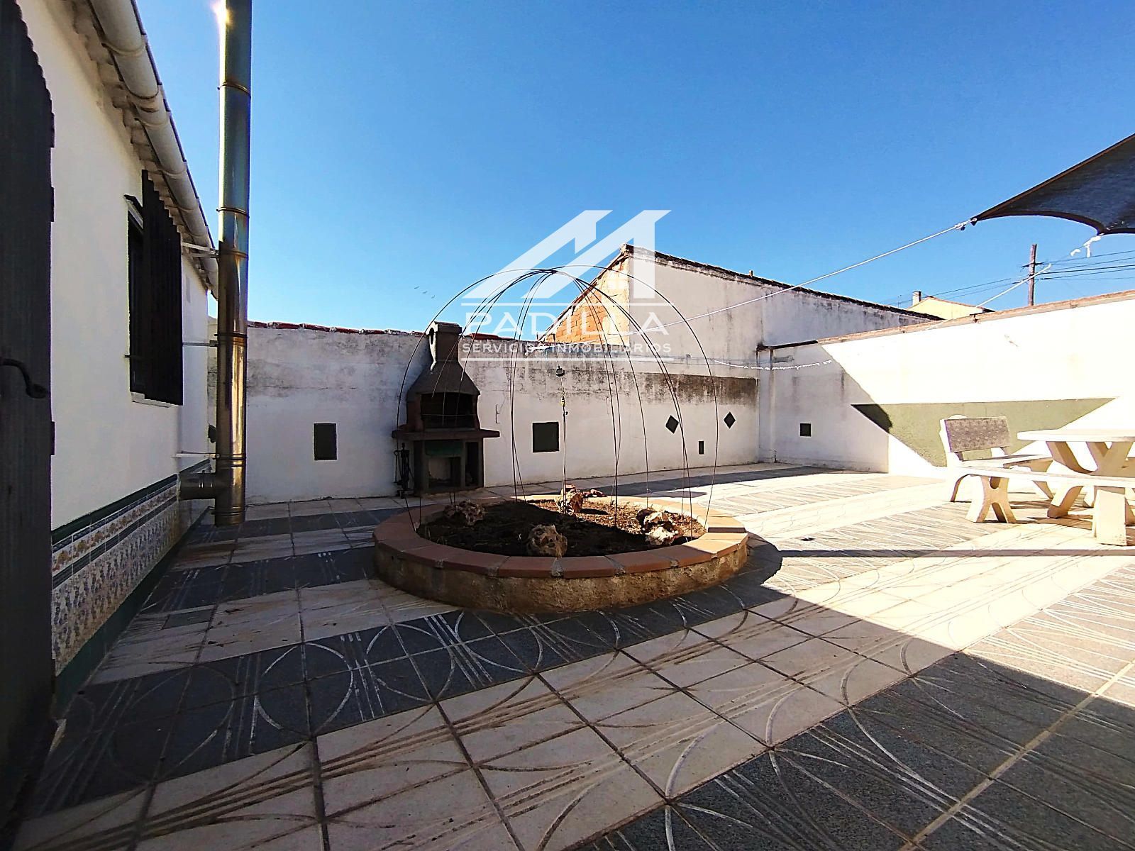 Exterior view of House or chalet for sale in Camarena  with Air Conditioner, Heating and Terrace