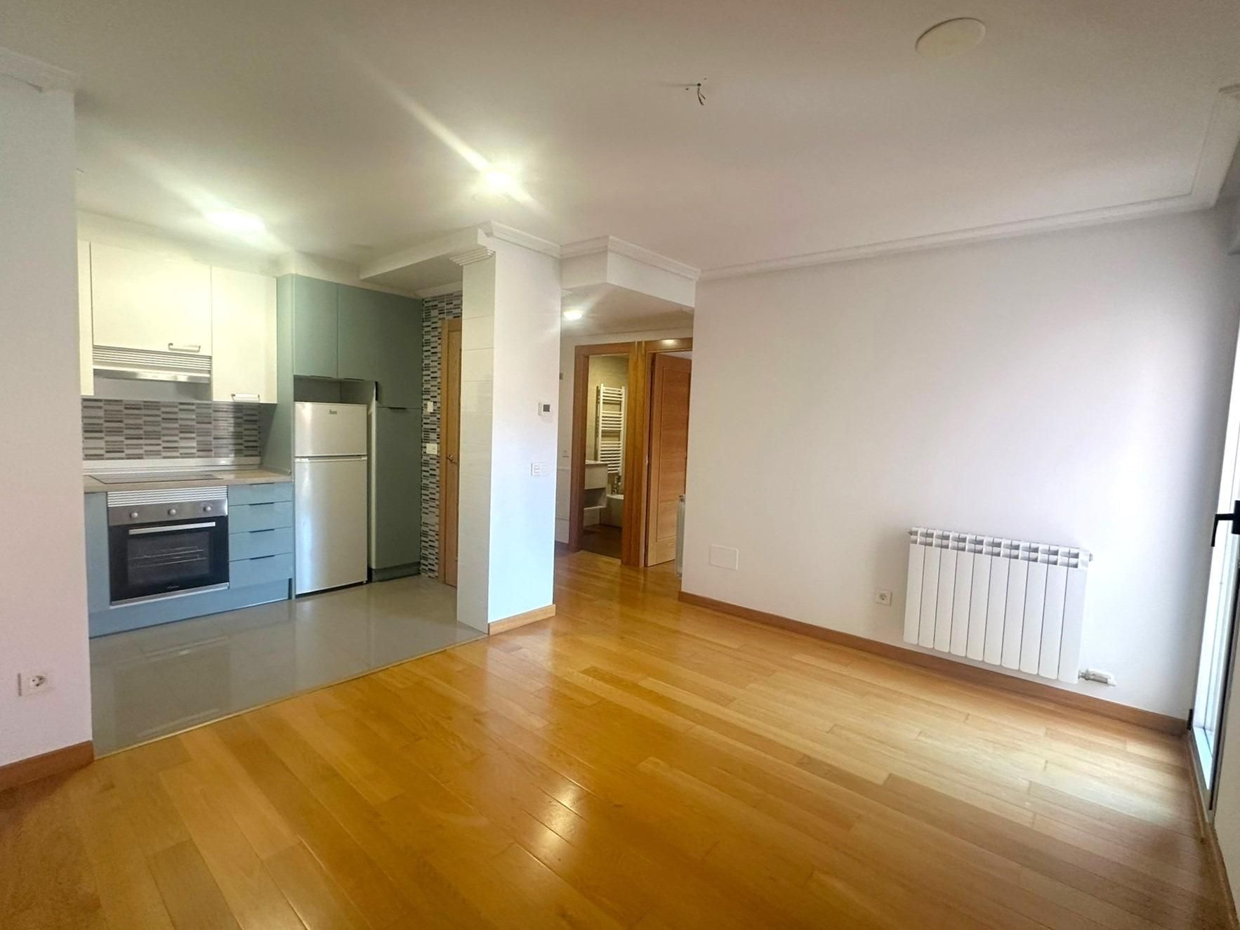 Sala de estar de Apartamento de alquiler en León Capital  con Parquet