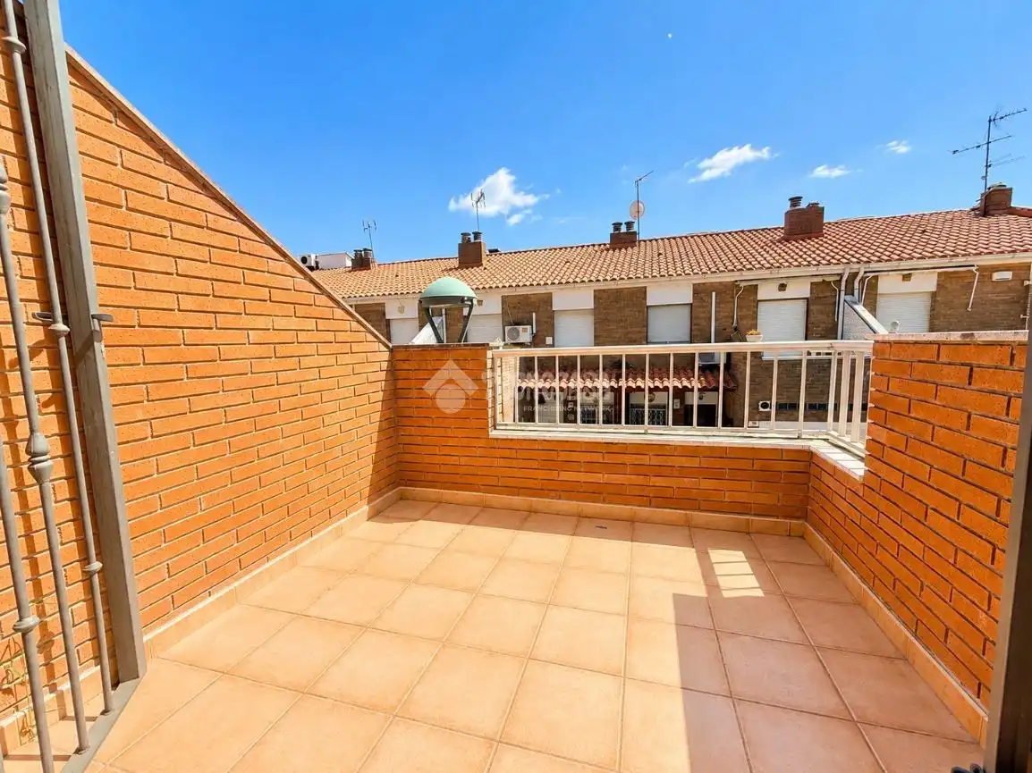 Terrassa de Casa adosada en venda en Tarragona amb Calefacció