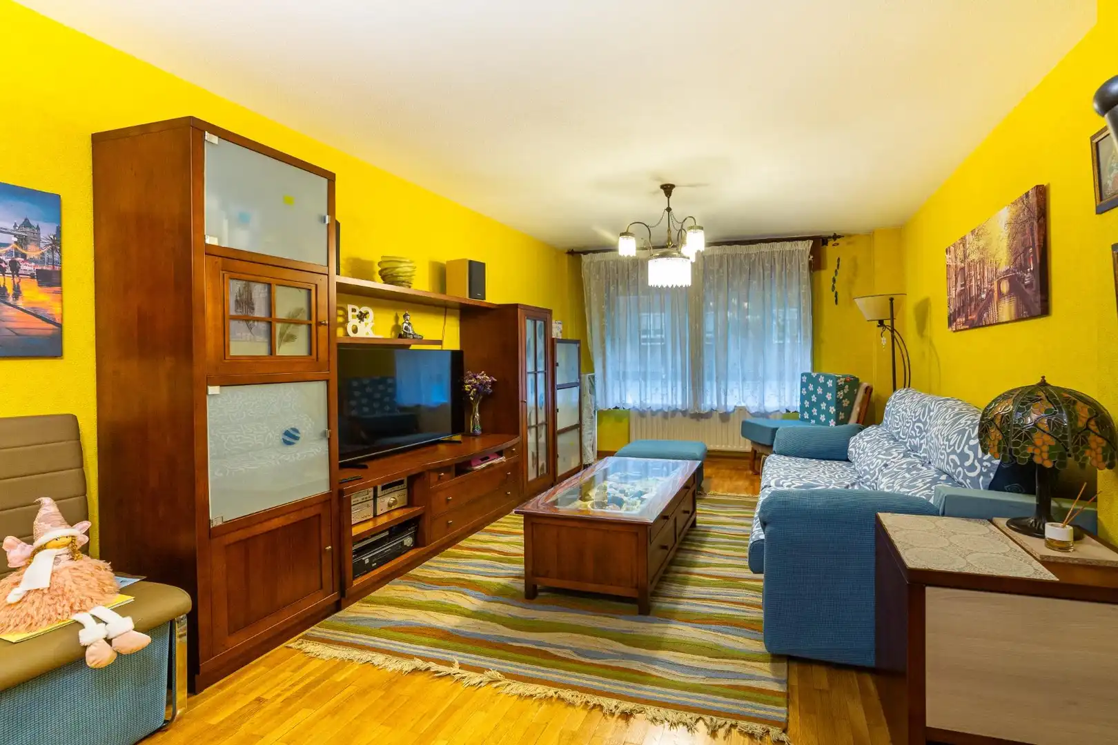 Living room of Flat for sale in Valladolid  with Heating, Storage room and Community pool