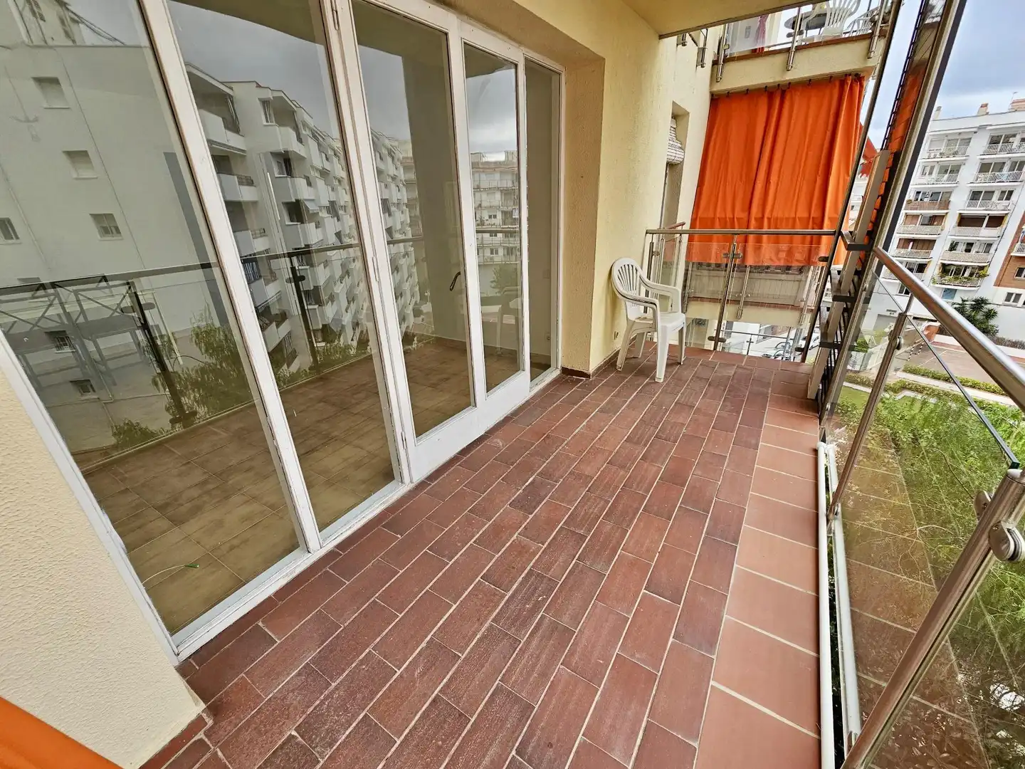 Terraza de Piso en venta en Sant Pol de Mar con Terraza, Balcón y Piscina comunitaria