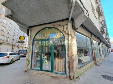Local comercial en alquiler en Boiro