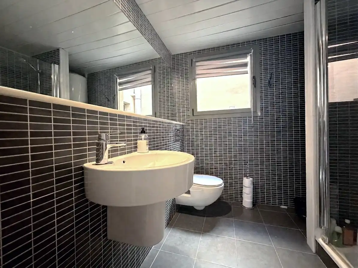Appartamento con piscina in vendita a Avinguda del Portal de l'Àngel, imagen 12