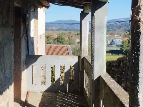 Terrassa de Pis en venda en Meis amb Balcó