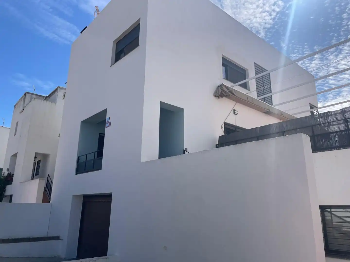 Vista exterior de Casa o xalet en venda en Albolote amb Aire condicionat, Terrassa i Piscina