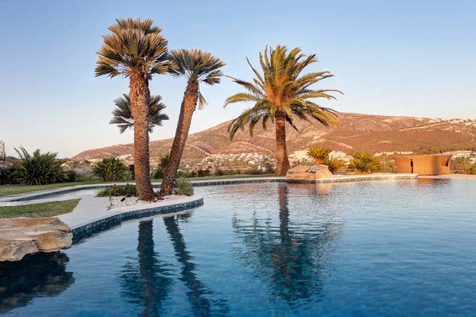 Piscina de Finca rústica en venda en Moraira amb Jardí privat, Traster i Piscina