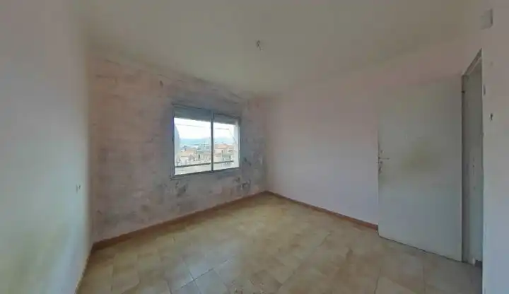 Piso en venta en Carrer de Joan Maragall, 15, Estació del Nord