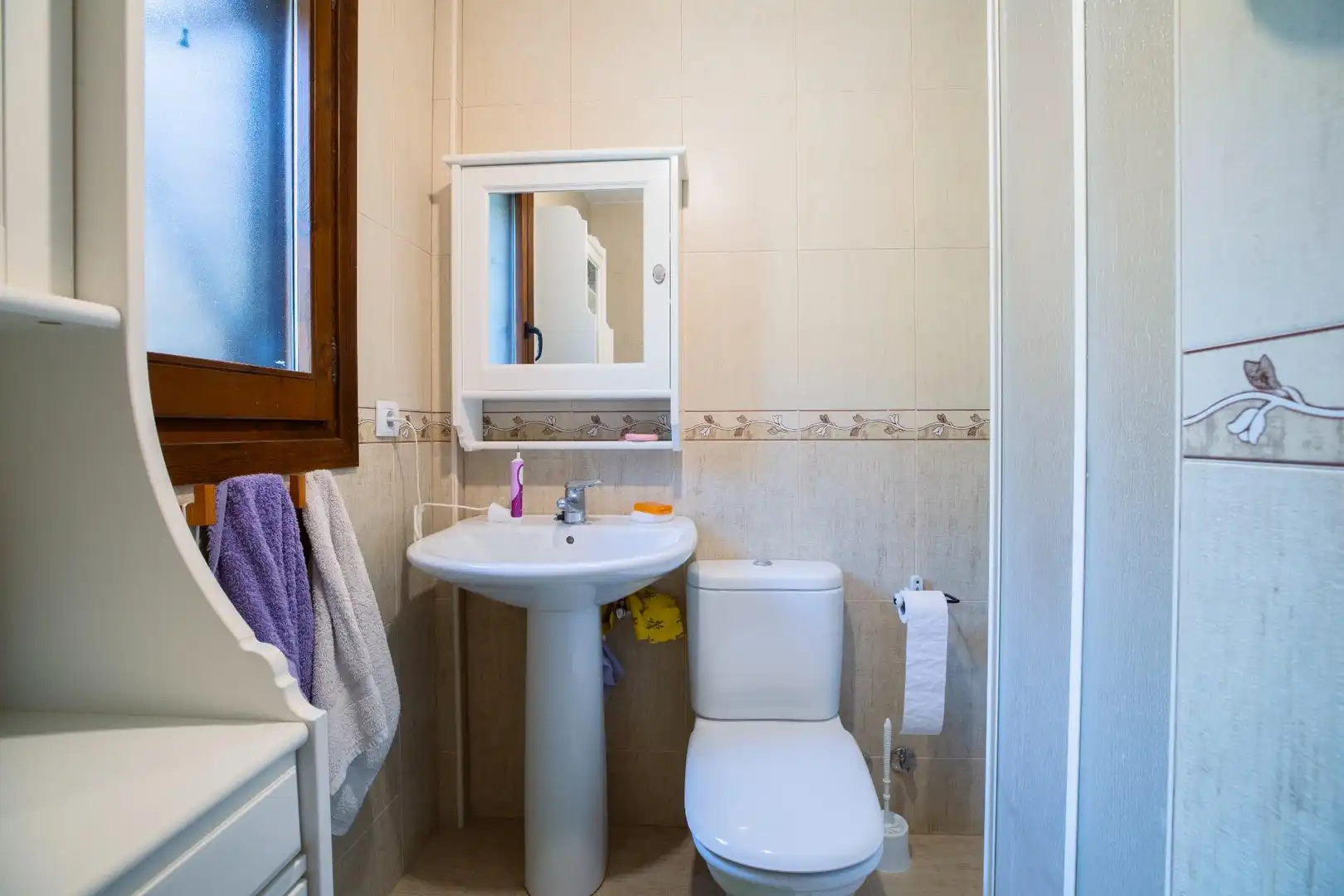 Baño de Casa adosada en venta en Biescas con Calefacción, Jardín privado y Amueblado