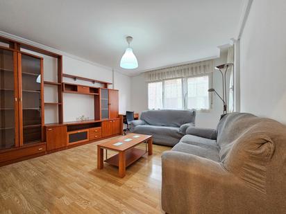 Living room of Flat for sale in Vitoria - Gasteiz  with Heating, Parquet flooring and Furnished